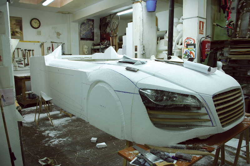 Illustration for article titled Man Builds Audi R8 Super Car Out Of A Mercury Cougar